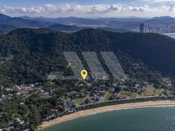 Lote no condomínio fechado bosque de taquaras