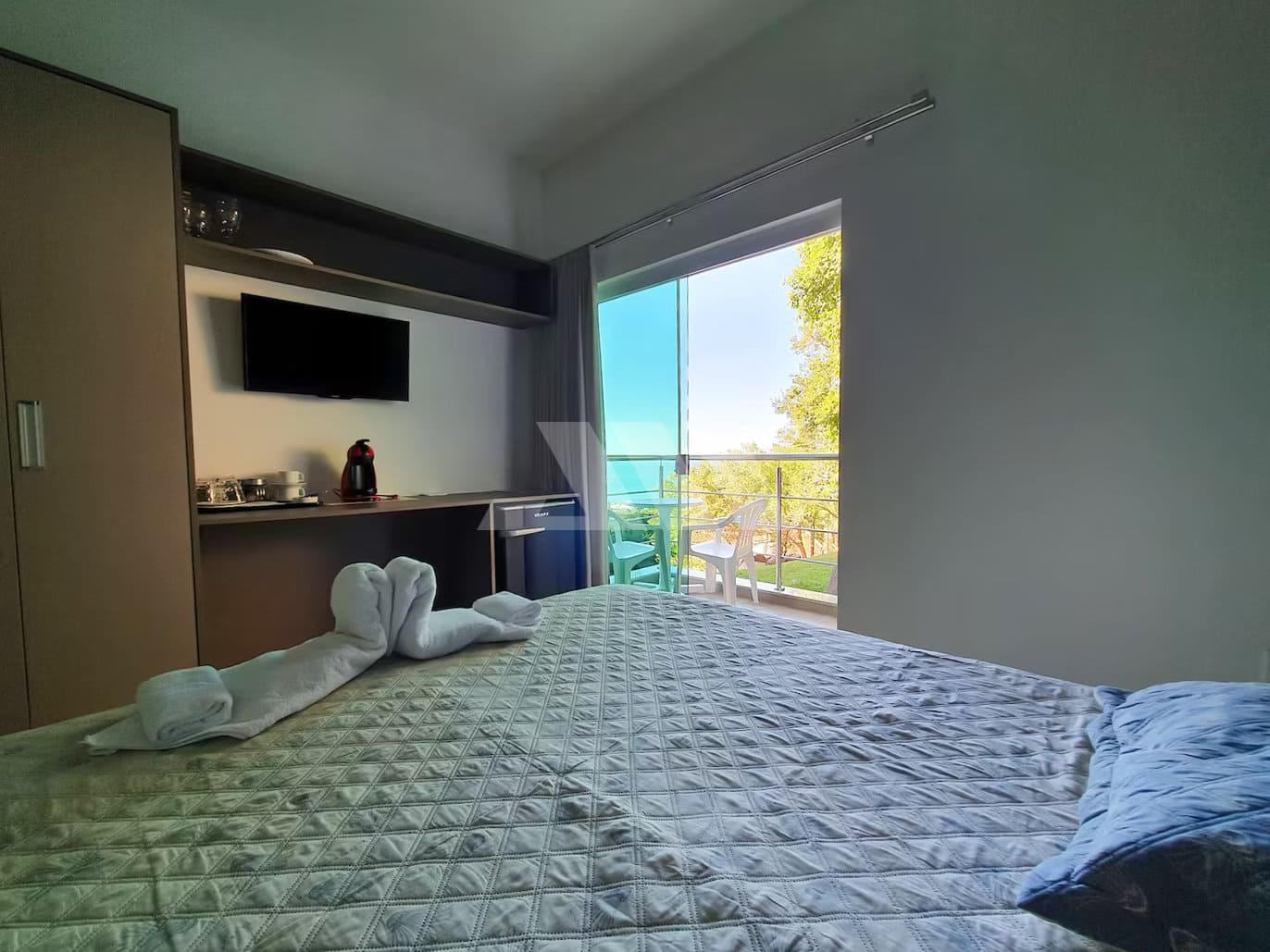 Casa com Vista Espetacular e 8 Suítes na Praia do Estaleiro – Balneário Camboriú