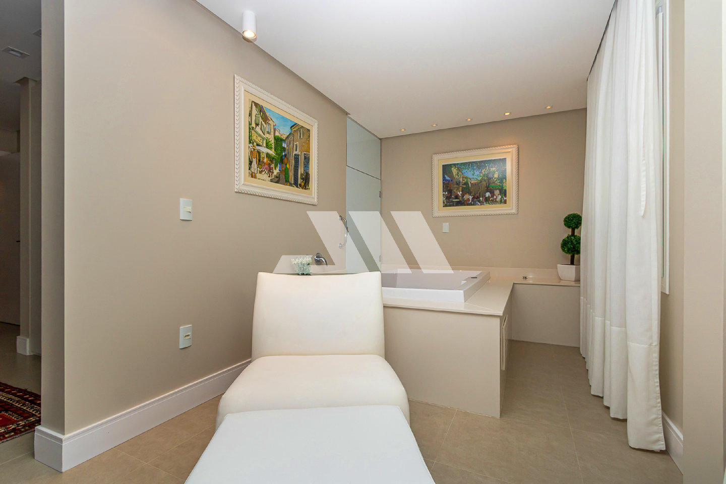 Casa com 411m² no Condomínio Vivendas do Atlântico
