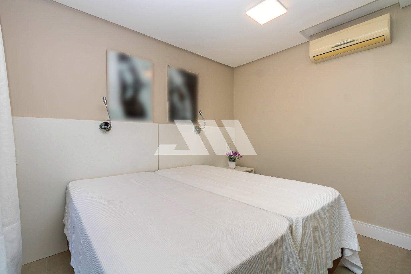 Casa com 411m² no Condomínio Vivendas do Atlântico