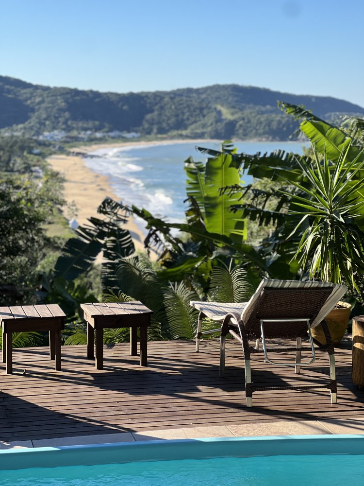 Terreno Com Vista Para O Mar Na Praia Do Estaleiro4 Propriedade Exclusiva no Estaleiro