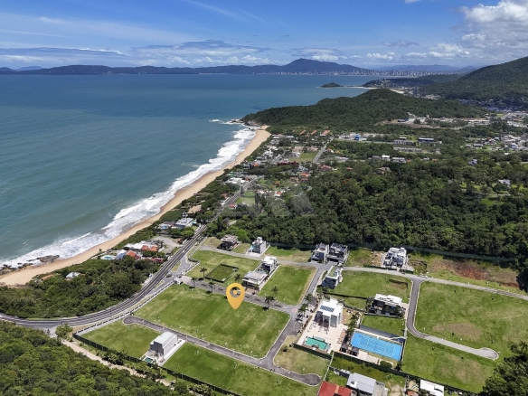 Lote no Condomínio Green Ocean