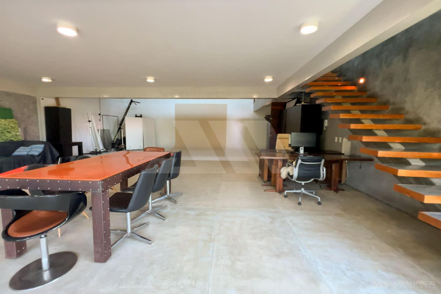Casa de Alto Padrão com Vista Mar e Arquitetura Autoral
