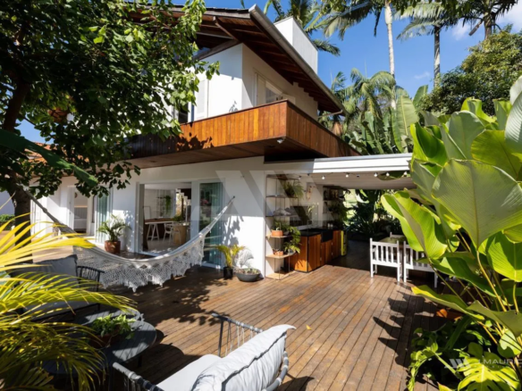 casa de alto padrão na Praia de Taquaras