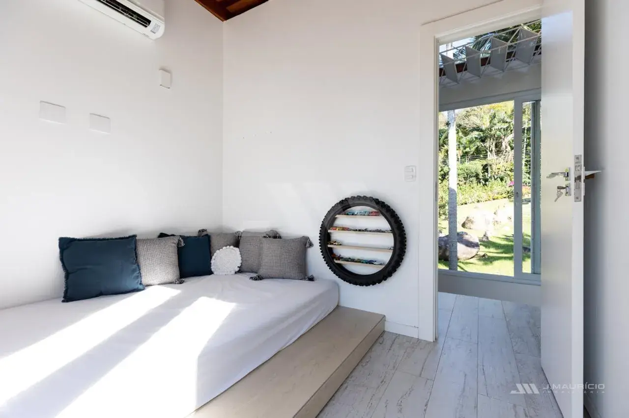 casa de alto padrão na Praia de Taquaras