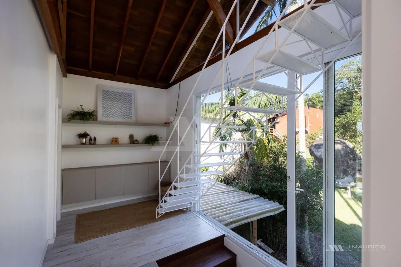 casa de alto padrão na Praia de Taquaras