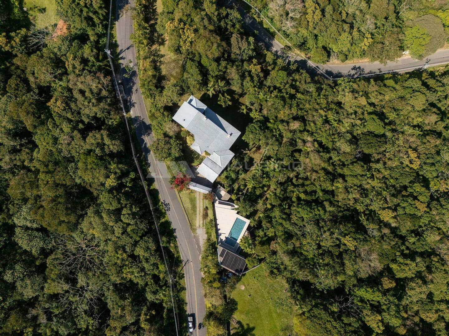 Casa de Alto Padrão com Vista Mar e Terreno de 7.800m²