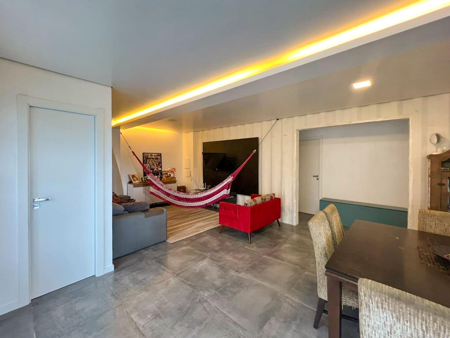 casa à venda no Estaleirinho