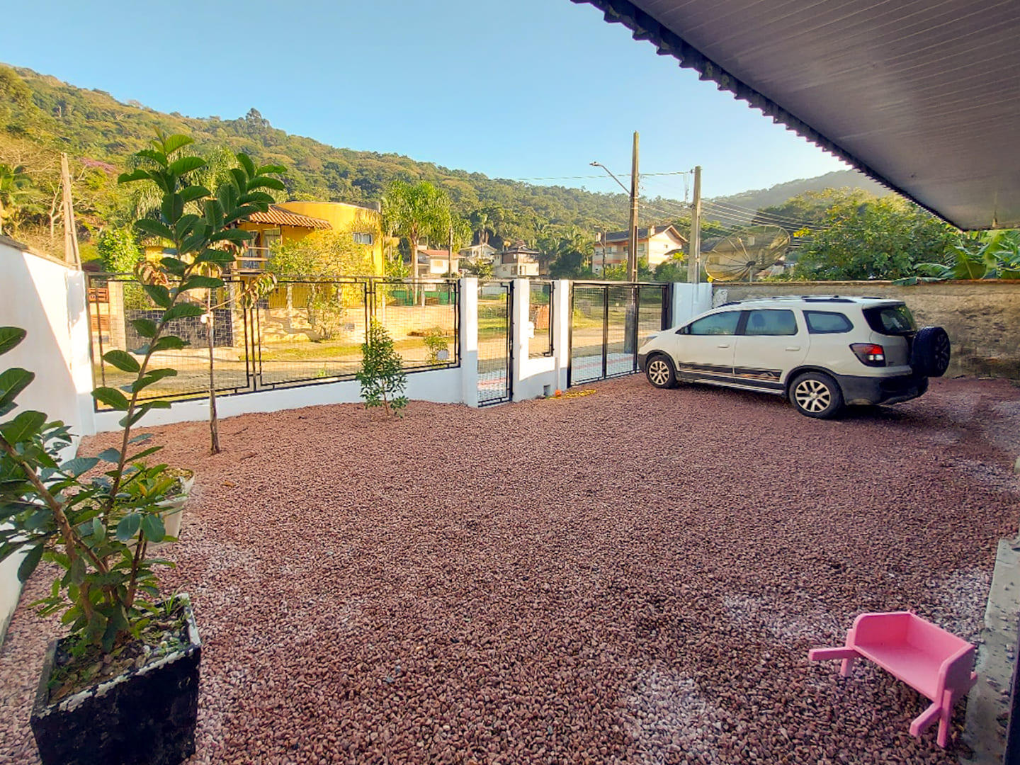 casa à venda no Estaleirinho