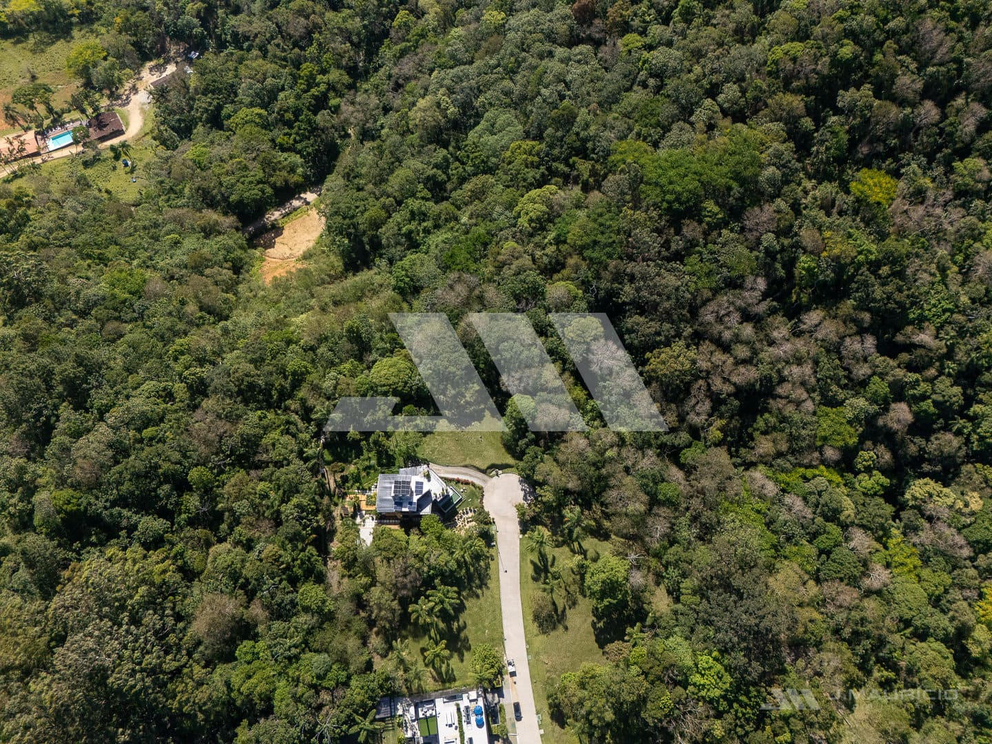 Lote no Condomínio Ecológico Quinta do Mar