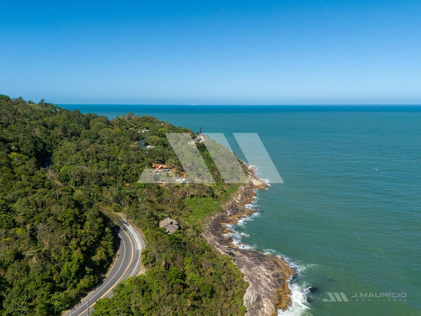 Lote no Condomínio Ecológico Quinta do Mar