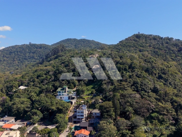 Lote no Condomínio Ecológico Quinta do Mar