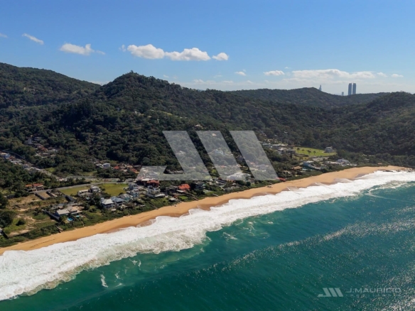 Lote no Condomínio Ecológico Quinta do Mar