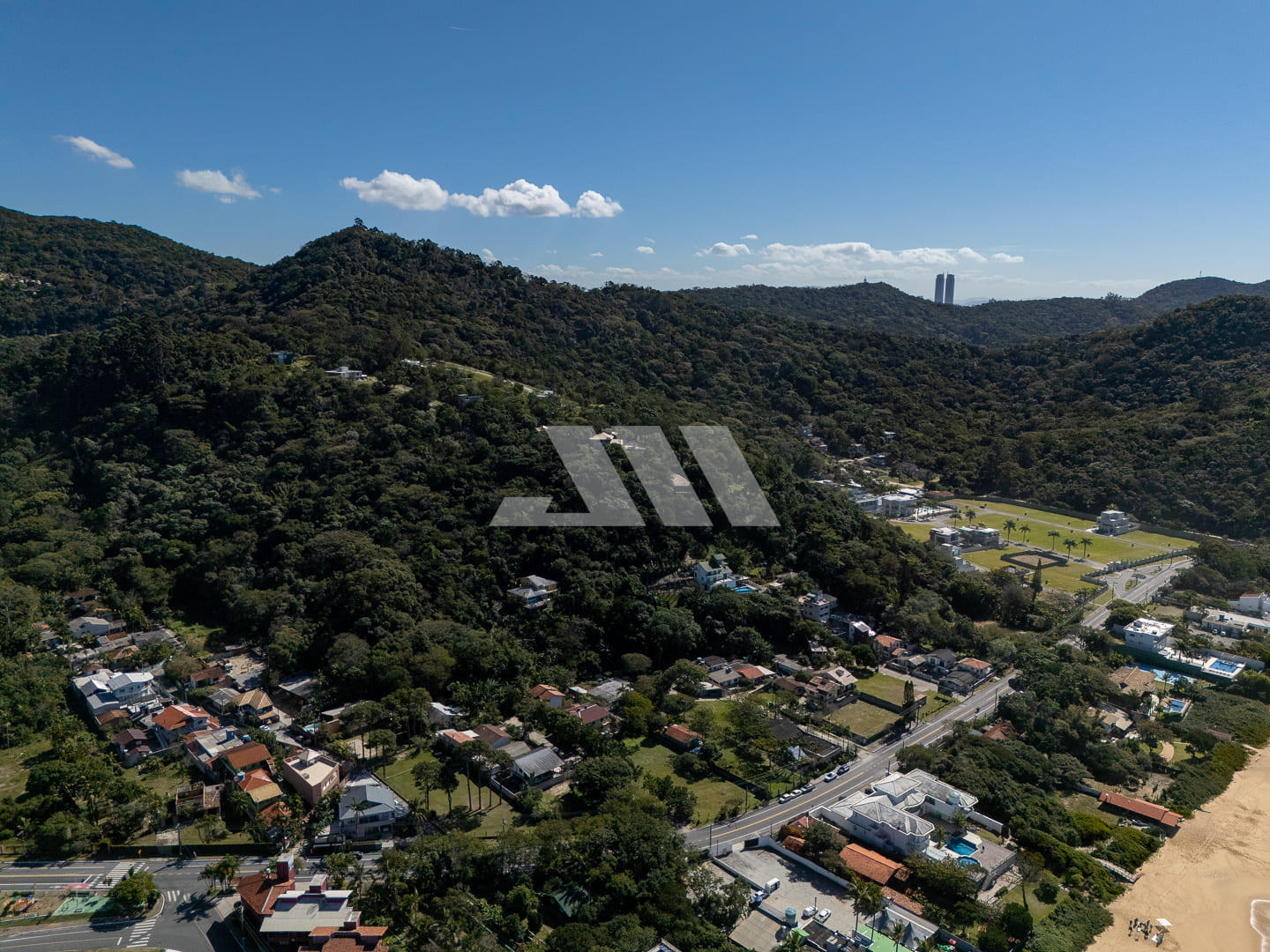 Lote no Condomínio Ecológico Quinta do Mar