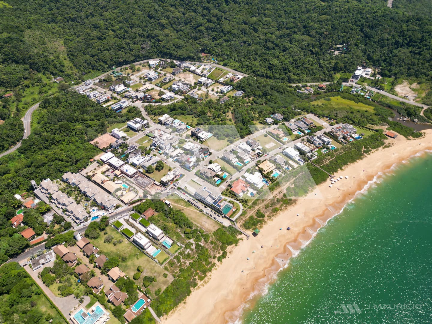 Lote À Venda No Condomínio Vivendas Do Atlântico 10 Lote à venda no Condomínio Vivendas do Atlântico
