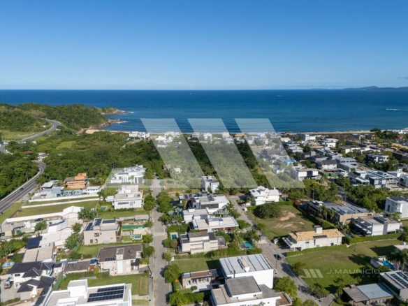 Lote à venda no Condomínio Vivendas do Atlântico