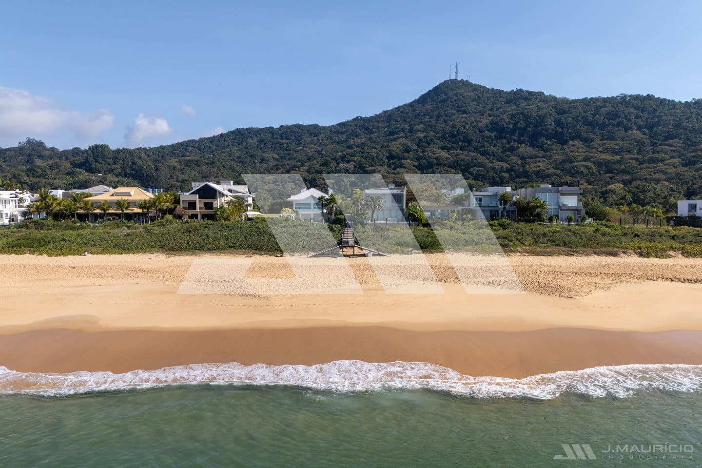 Lote à venda no Condomínio Vivendas do Atlântico