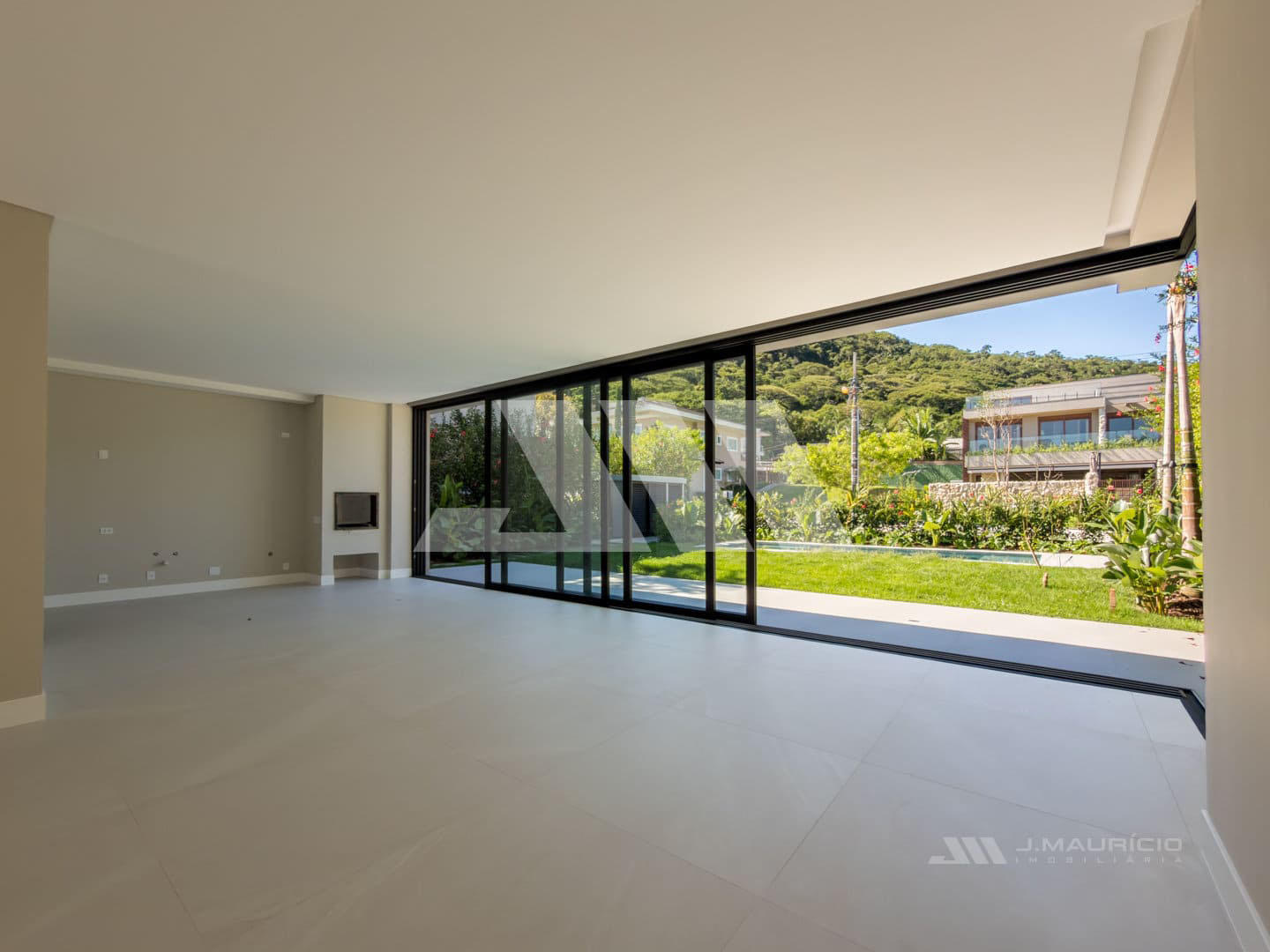 Casa exclusiva no Vivendas do Atlântico Estaleiro