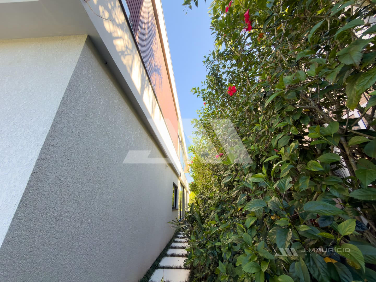 Casa exclusiva no Vivendas do Atlântico Estaleiro