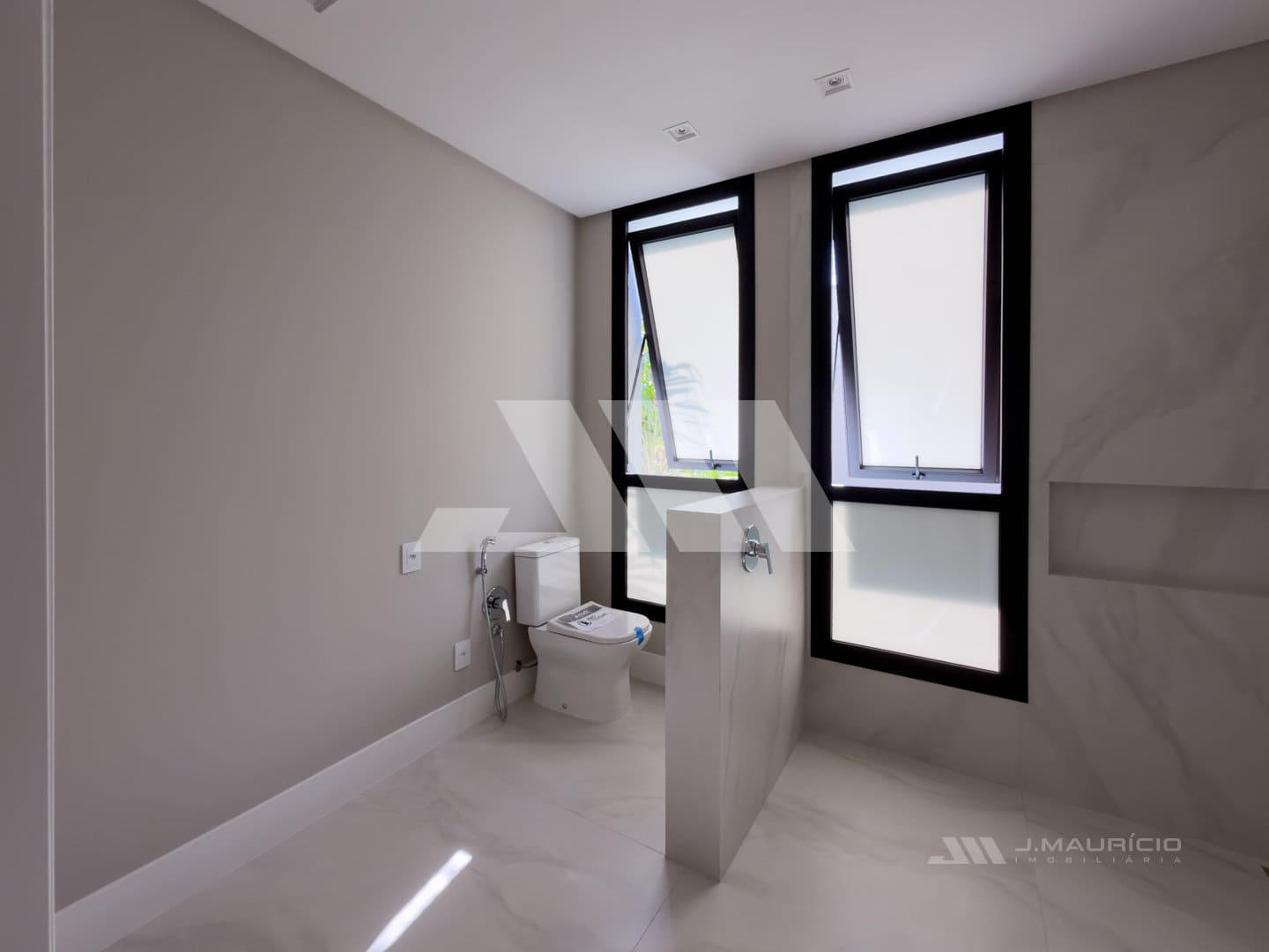 Casa exclusiva no Vivendas do Atlântico Estaleiro