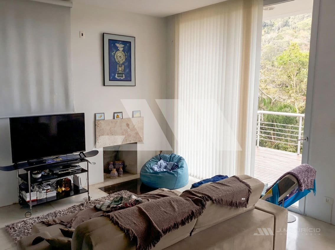 Casa com vista para o mar na Praia do Estaleirinho